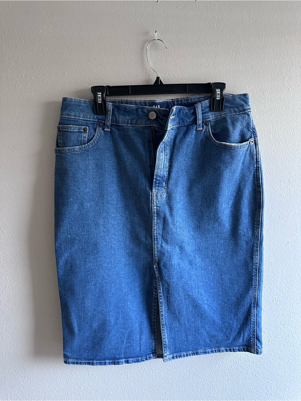 GAP Denim Knee-Length Midi Skirt Blue Denim Front Slit Classic Y2K Size 14